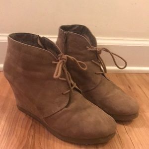 Womens Tan Booties. Size 11. Merona